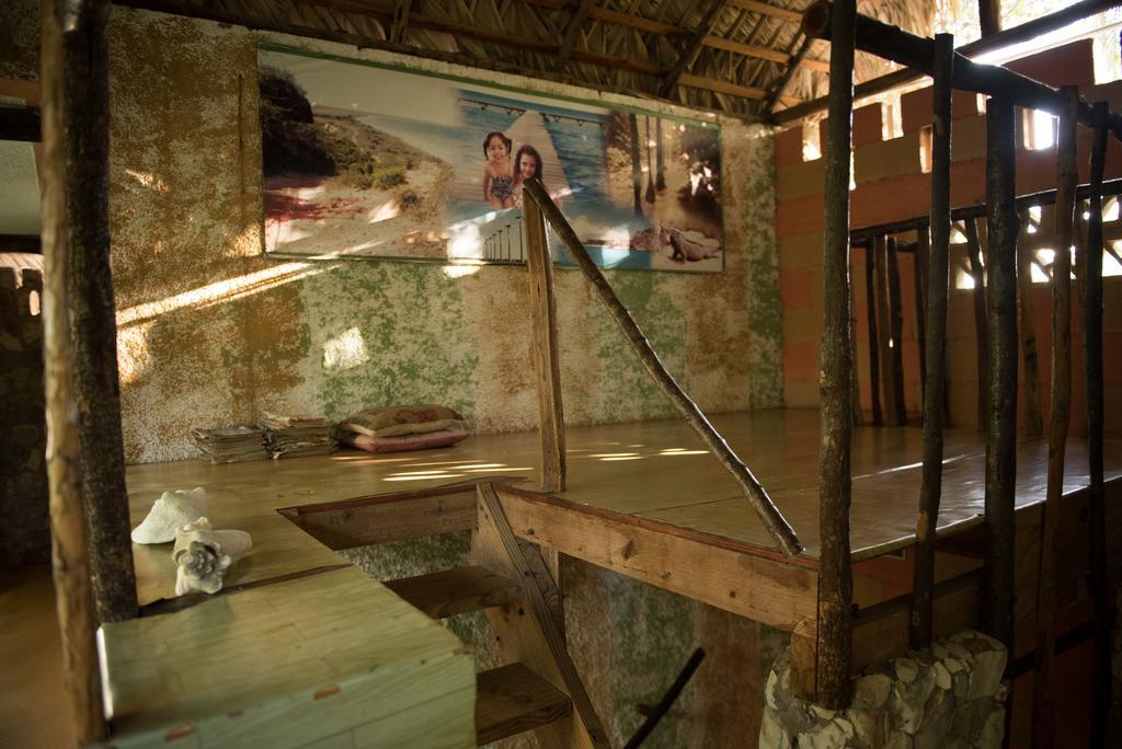 Hostal Dona Chava Педерналес Екстериор снимка